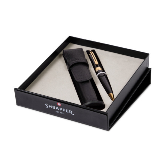 Zestaw prezentowy Długopis Sheaffer 300 Czarny lakier GT + etui