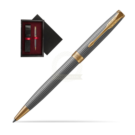 Długopis Parker Sonnet Cisele Srebro GT w pudełku drewnianym Czerń Single Bordo