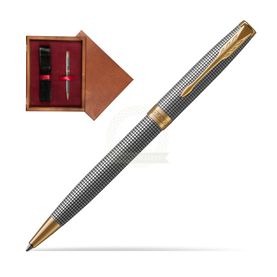 Długopis Parker Sonnet Cisele Srebro GT w pudełku drewnianym Mahoń Single Bordo