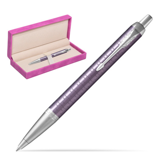 Długopis Parker IM Premium Ciemny Fioletowy CT w pudełku zamszowym fuksja