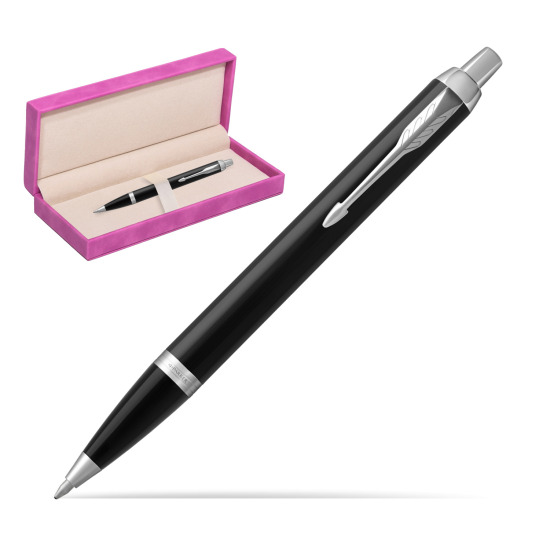Długopis Parker IM Czarne CT w pudełku zamszowym fuksja