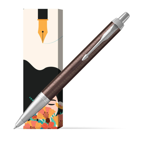 Długopis Parker IM Premium Brązowy CT w obwolucie Maki