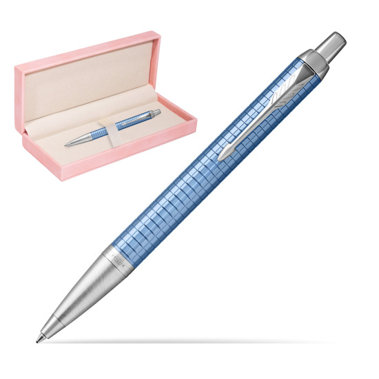 Długopis Parker IM Premium Niebieski CT w różowym pudełku zamszowym
