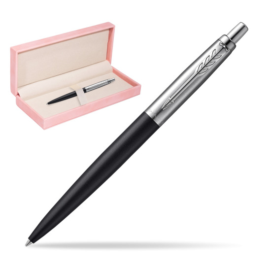 Długopis Parker JOTTER XL RICHMOND MATTE BLACK w różowym pudełku zamszowym