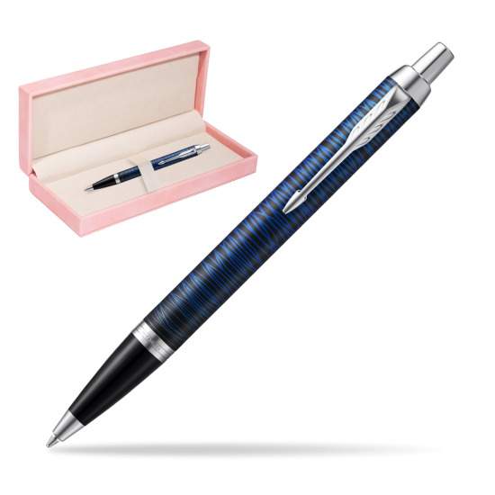 Długopis Parker IM  Blue Origin Edycja Specjalna w różowym pudełku zamszowym