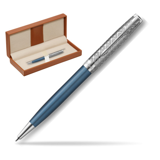 Długopis Parker Sonnet Premium Metal & Blue CT w pudełku classic brown