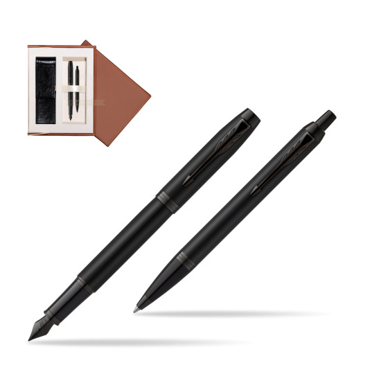 Zestaw Prezentowy Parker Pióro wieczne + Długopis IM Achromatic Black w brązowym pudełku zamszowym