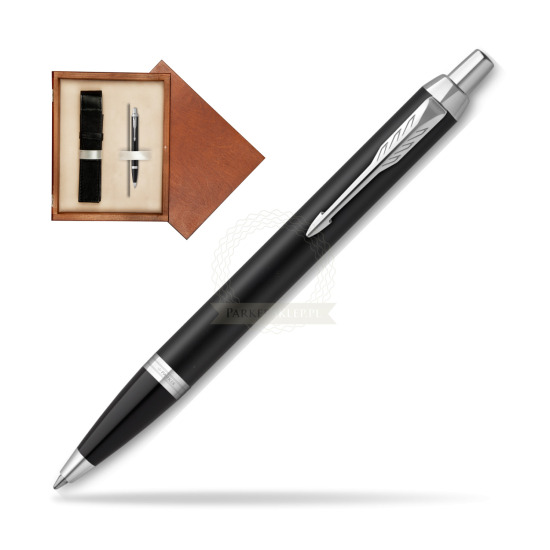 Długopis Parker IM Essential czarny mat CT w pudełku drewnianym Mahoń Single Ecru
