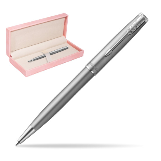 Długopis Parker Sonnet Sand Blasted Metal Stainless Steel w różowym pudełku zamszowym