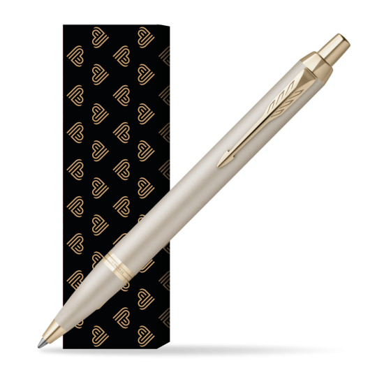 Długopis Parker IM PROFESSIONALS MONOCHROME CHAMPAGNE w obwolucie Złote Serca