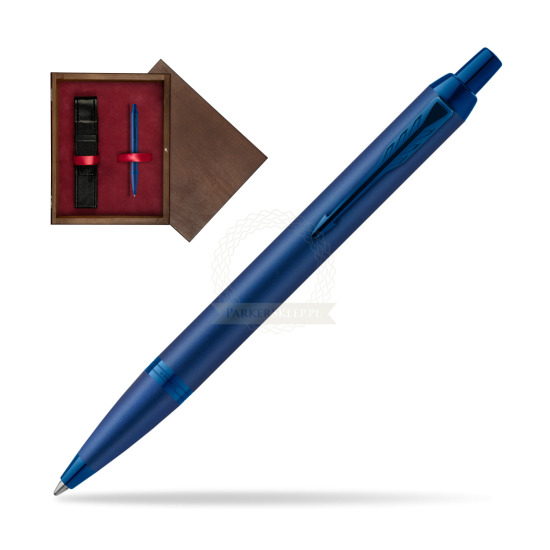 Długopis Parker IM PROFESSIONALS MONOCHROME BLUE w pudełku drewnianym Wenge Single Bordo