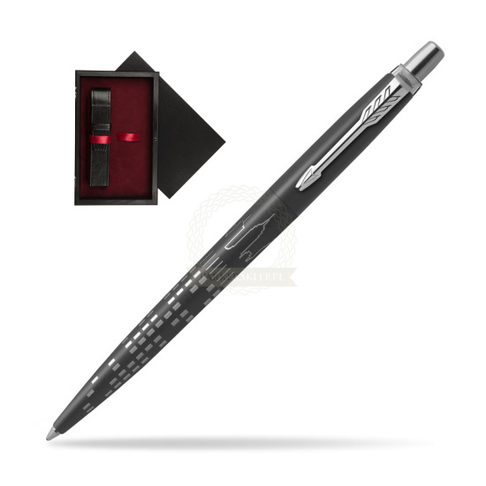 Długopis Parker JOTTER GLOBAL ICON - NEW YORK w pudełku drewnianym Czerń Single Bordo