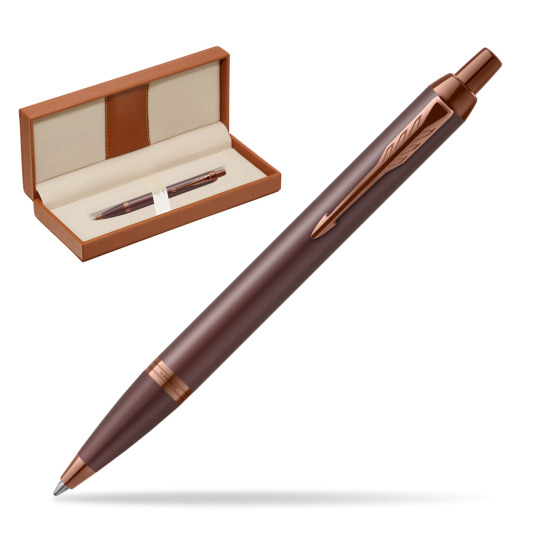 Długopis Parker IM PROFESSIONALS MONOCHROME BURGUNDY w pudełku classic brown